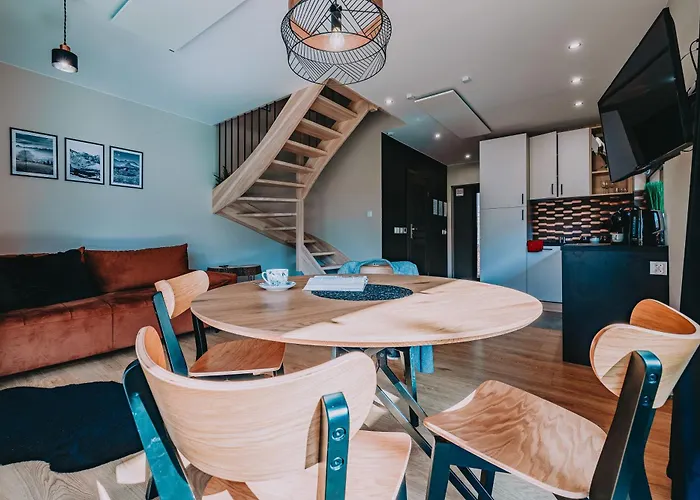 Siodemka Kazdy Z Prywatnym Jacuzzi