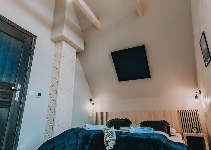 Siodemka Kazdy Z Prywatnym Jacuzzi Vila *