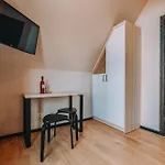 Siodemka Kazdy Z Prywatnym Jacuzzi Villa *