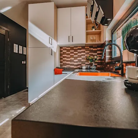 Siodemka Kazdy Z Prywatnym Jacuzzi Zakopane