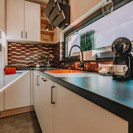 Villa Siodemka Kazdy Z Prywatnym Jacuzzi