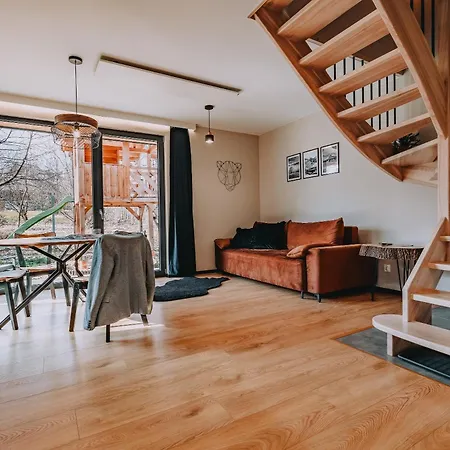 Siodemka Kazdy Z Prywatnym Jacuzzi Zakopane