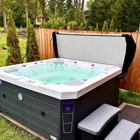 Villa Siodemka Kazdy Z Prywatnym Jacuzzi Zakopane