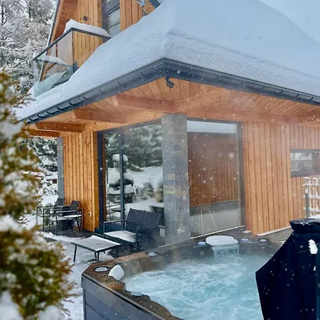 Villa Siodemka Kazdy Z Prywatnym Jacuzzi Zakopane