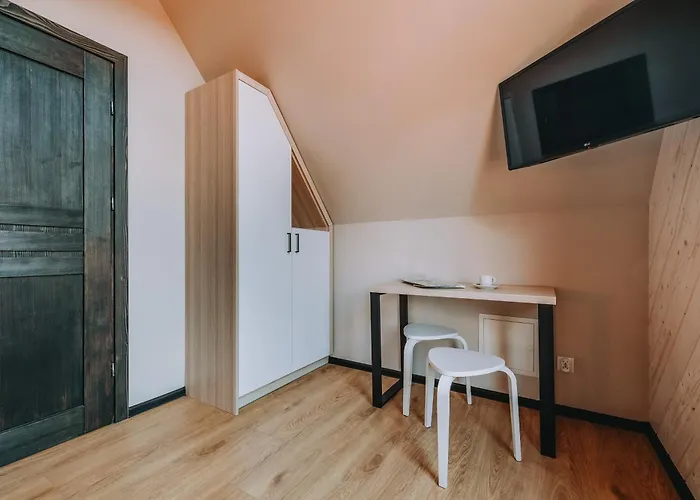 Siodemka Kazdy Z Prywatnym Jacuzzi