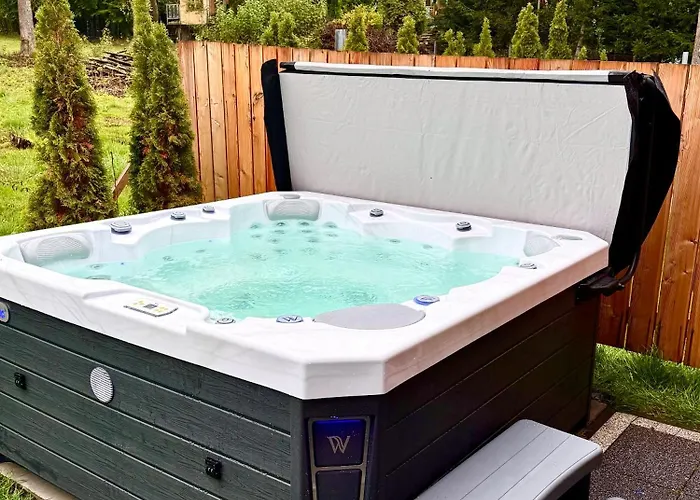 Villa Siodemka Kazdy Z Prywatnym Jacuzzi Zakopane